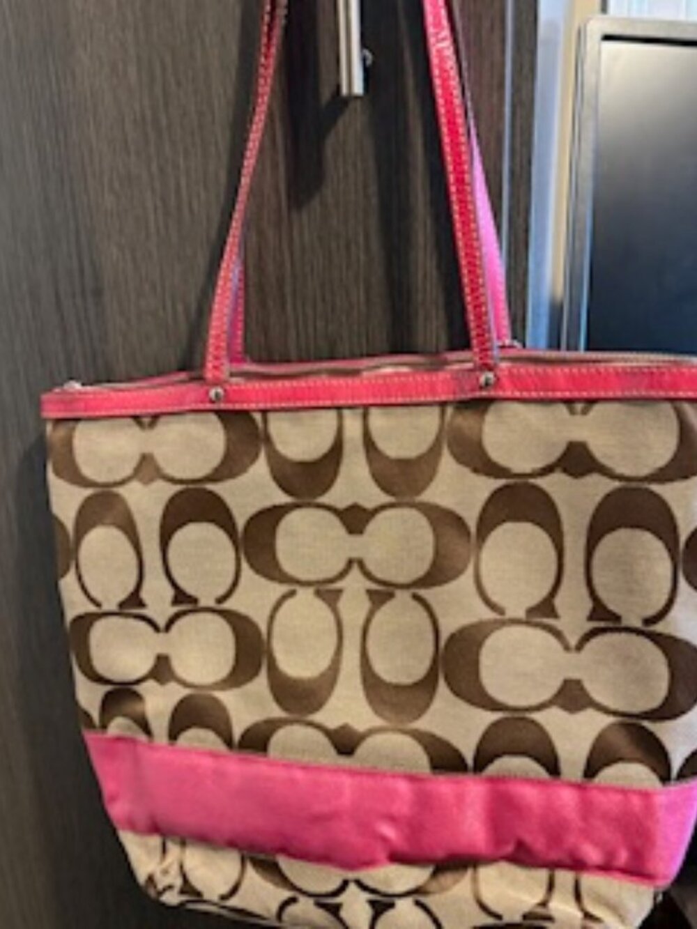 Coach Tote - Picture 4 of 4